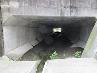 十条通の下のトンネル